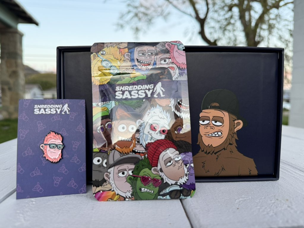 Shredding Sassy Heads - Blind Pack - Mystery Enamel Pin